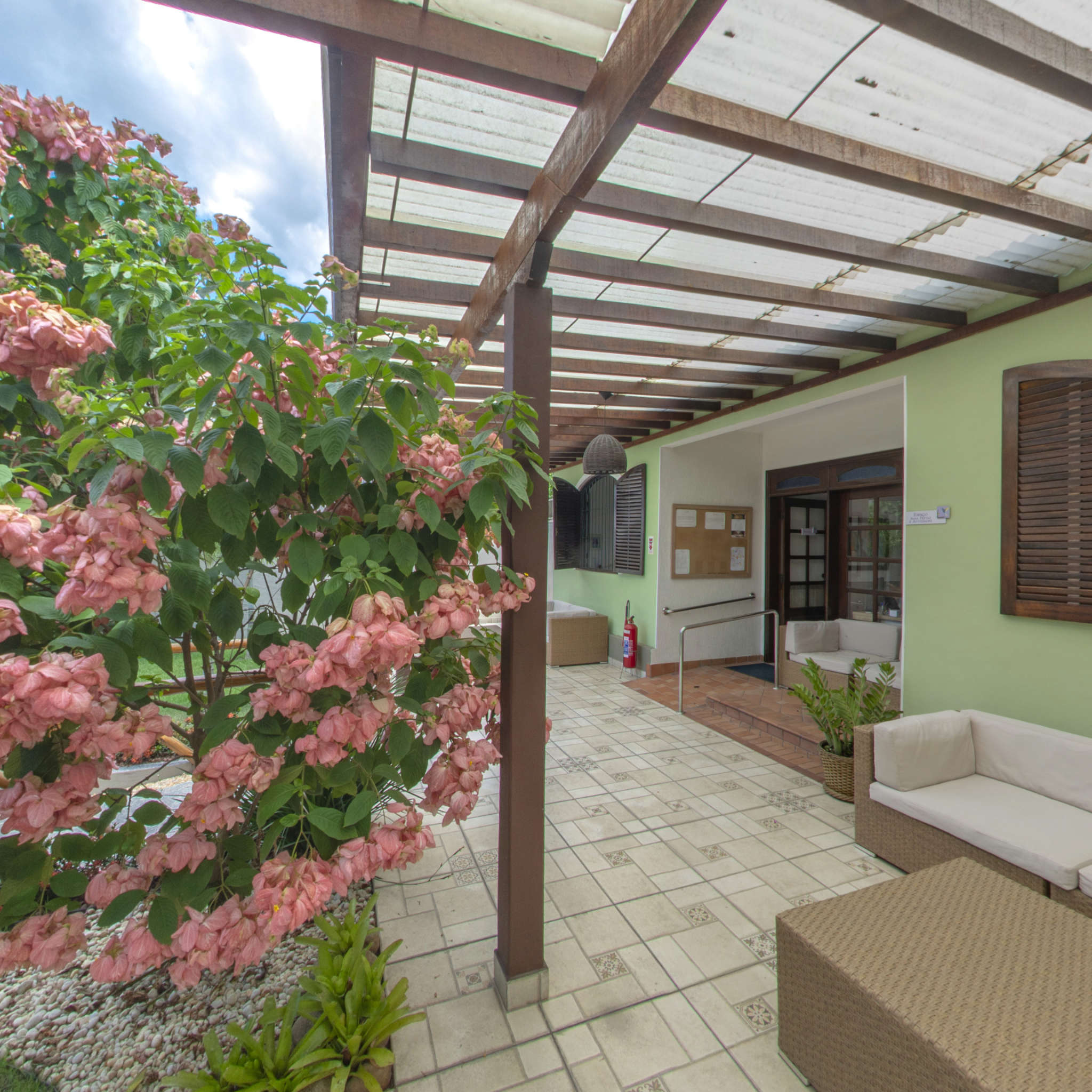 Jardins Casa de Repouso - Grupo Divina Vó